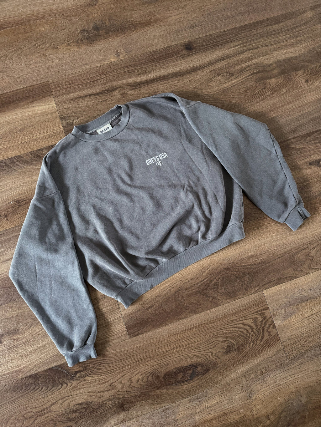 Neutral americana crewneck