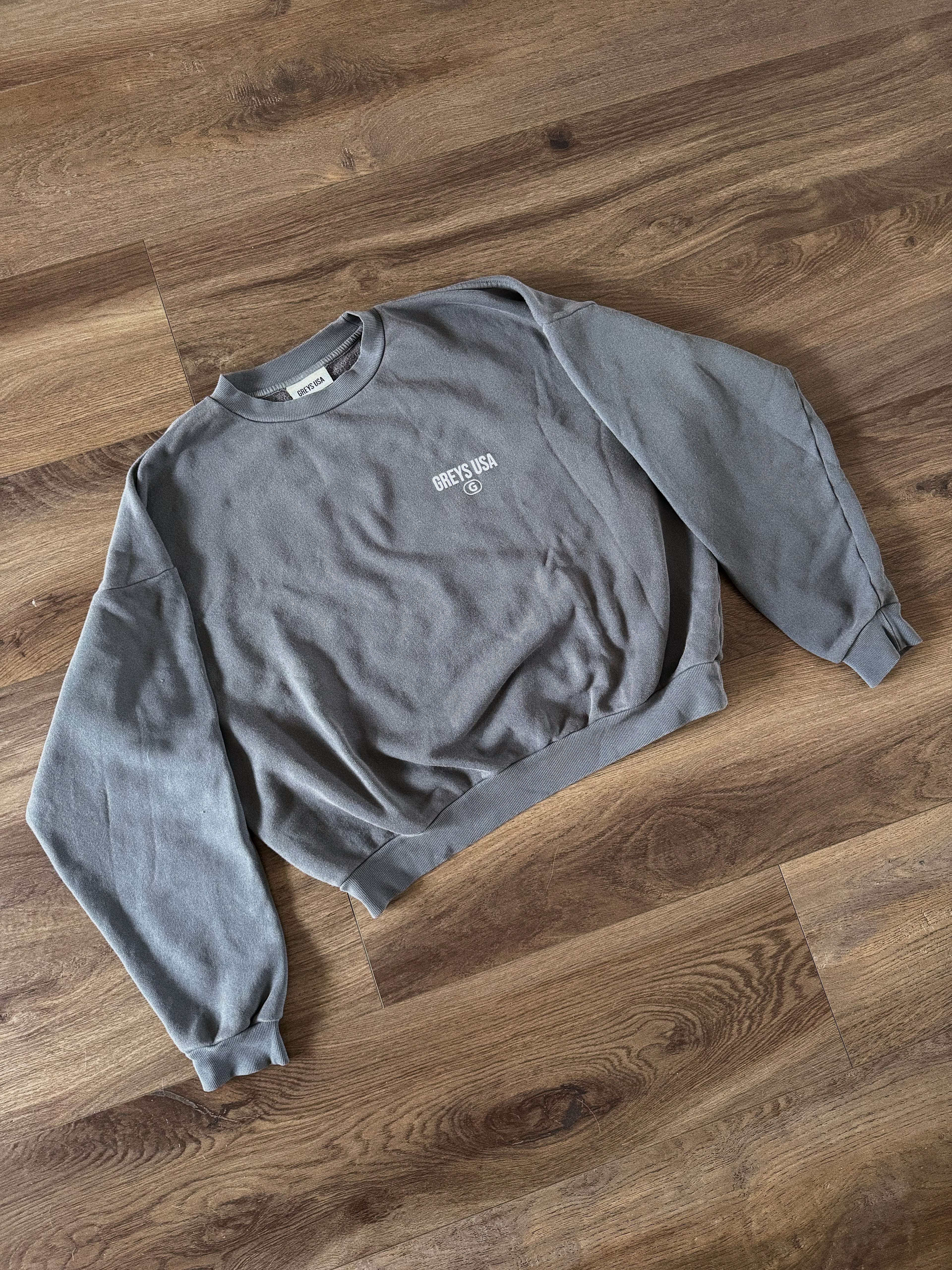 Neutral americana crewneck