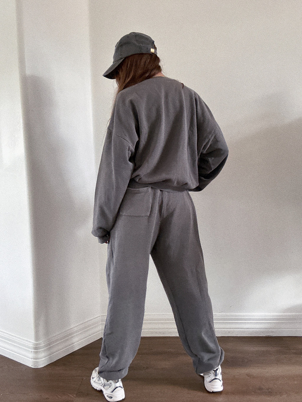 Neutral americana sweatpants