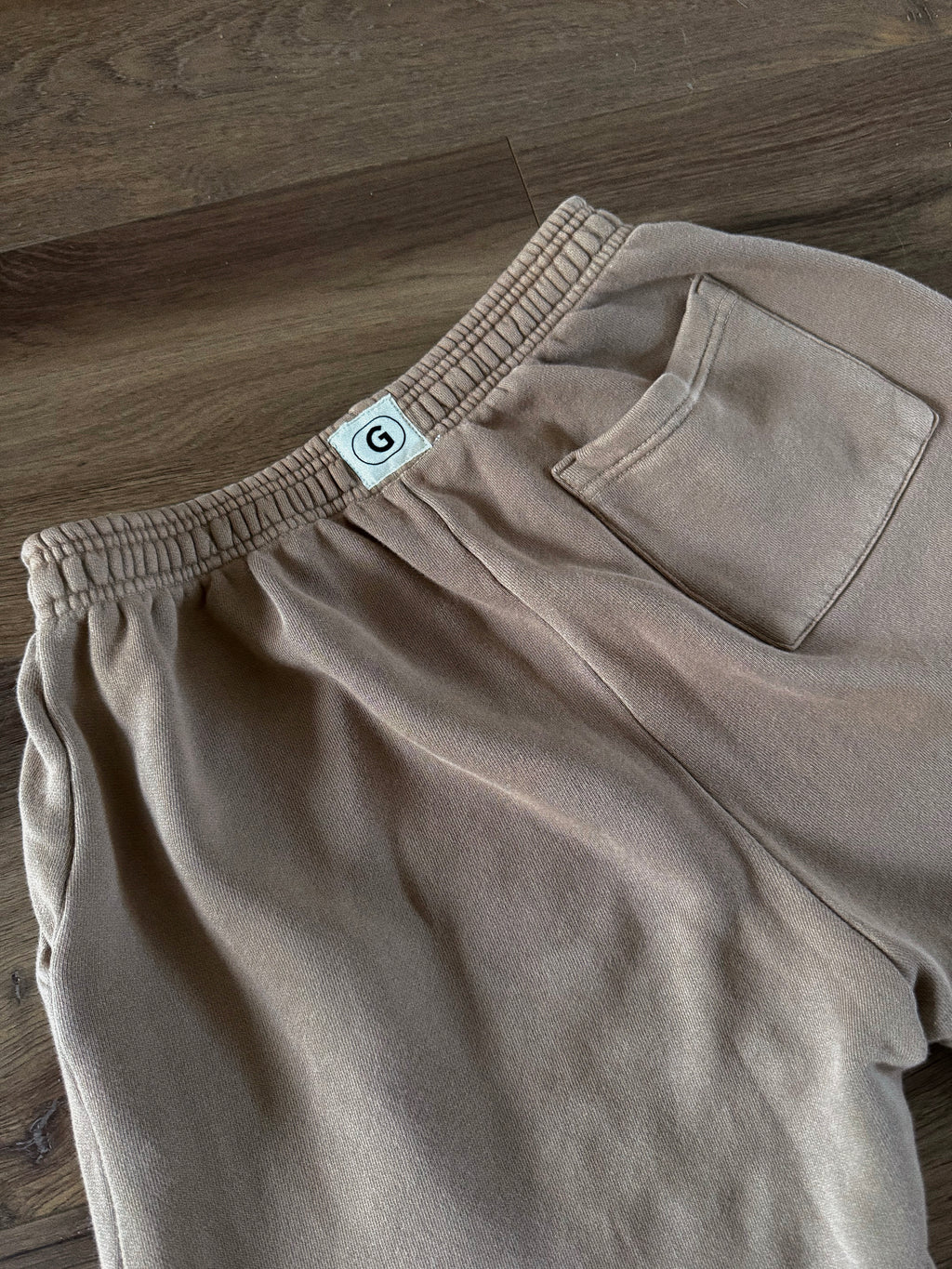 Neutral americana sweatpants